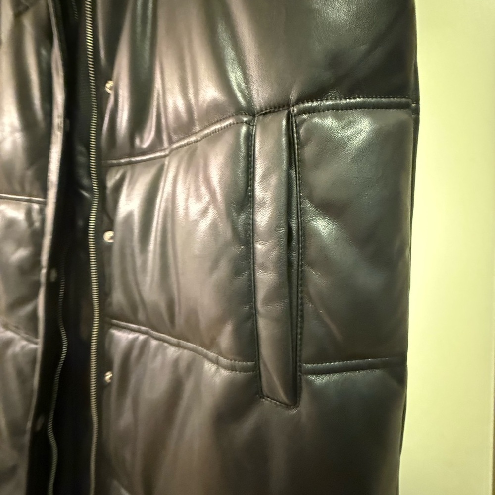 7 For All Mankind Long Black Puffer Vest - Picture 5 of 7